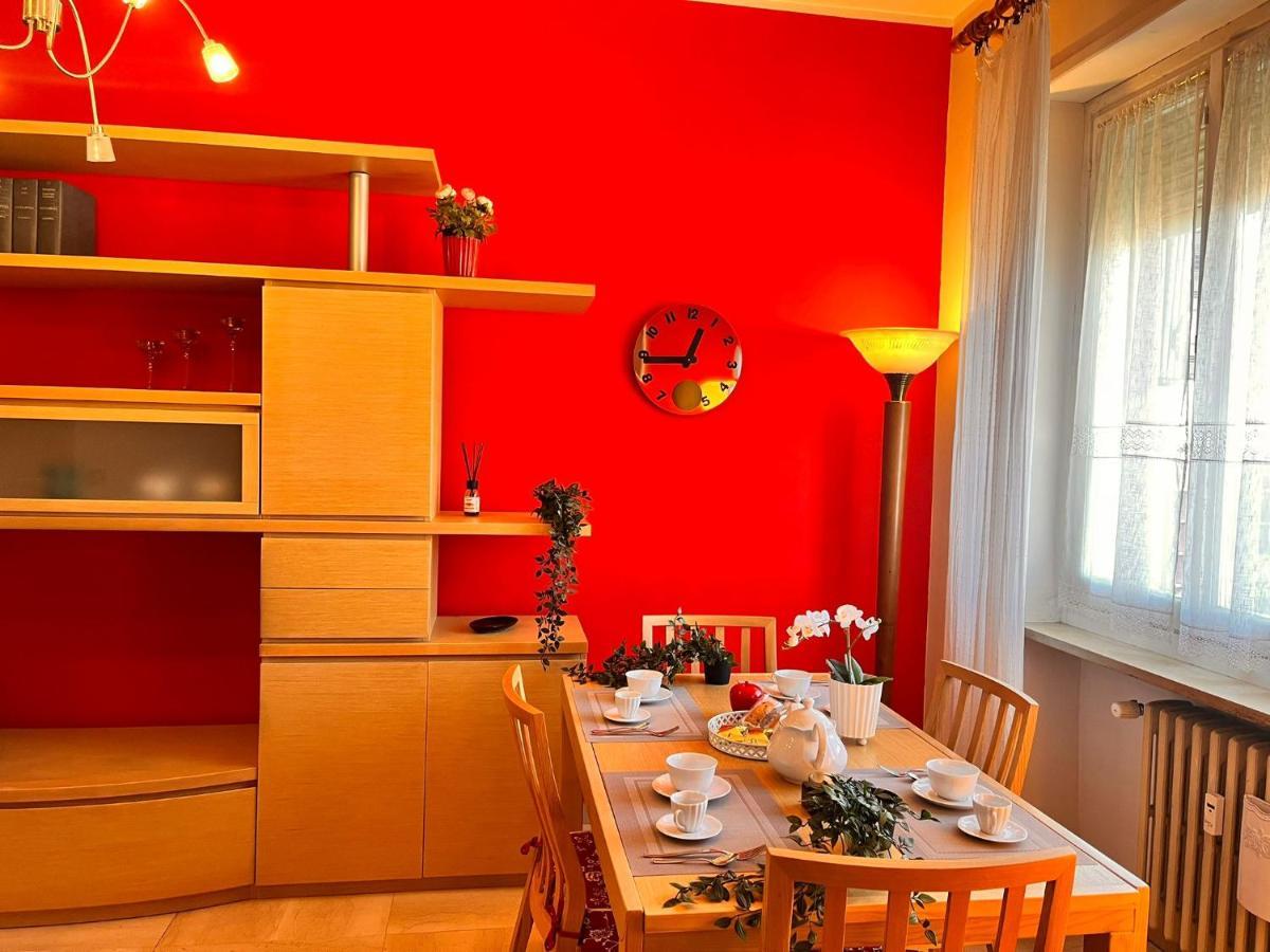 Sky Apartment A Due Passi Dalla Stazione Коленьо Екстериор снимка